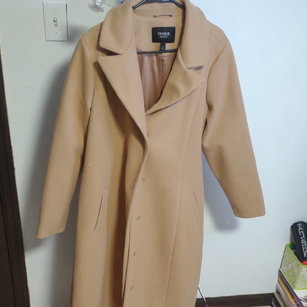 NWOT- 2X Torrid Tan Trench Coat Dress with Notched Lapel